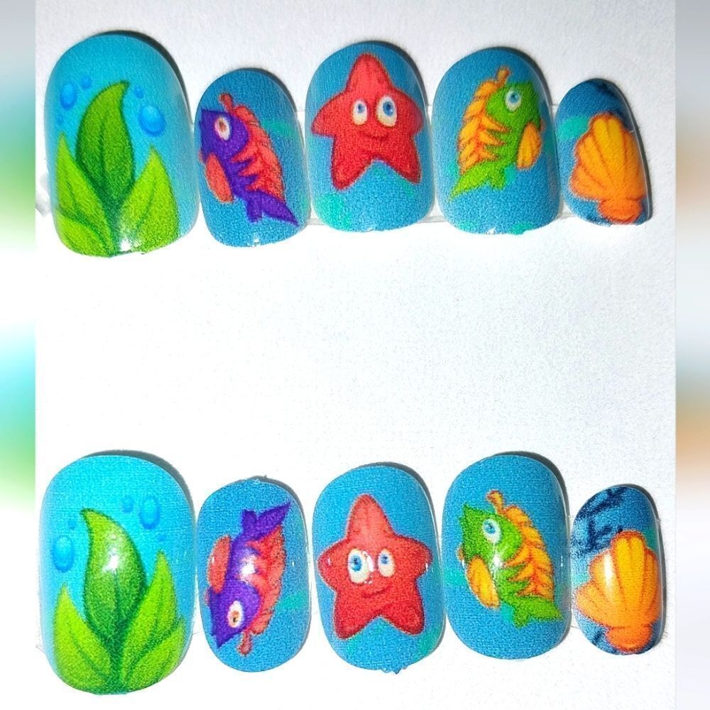 Kids custom bottom of the sea 10pc press on nails for girls and teens